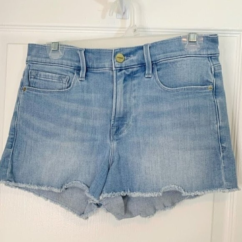 FRAME Le Cutoff Fountain Hi Waist Med Wash Pocket Zip Raw Hem Distressed Shorts